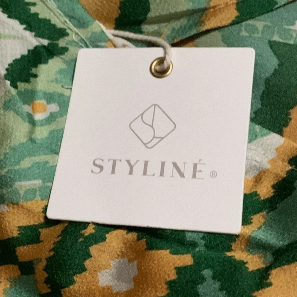 NWT Styline Satin Lightweight Open Front Cardigan Kimono One Size